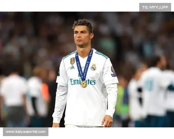 “C罗坦言退役后或重返伯纳乌，不排除以新角色续缘皇马”